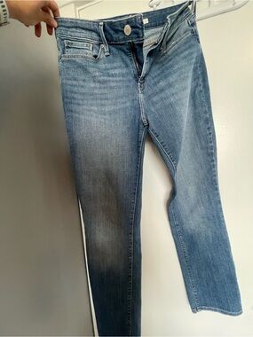 Levi's Women's Light-Mid Blue Straight Leg Jeans